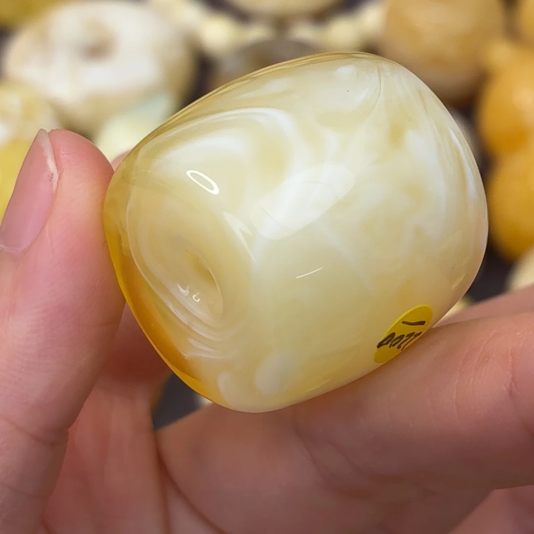 蜜蜡未镶嵌吊坠(不含链)荧光拉丝桶珠