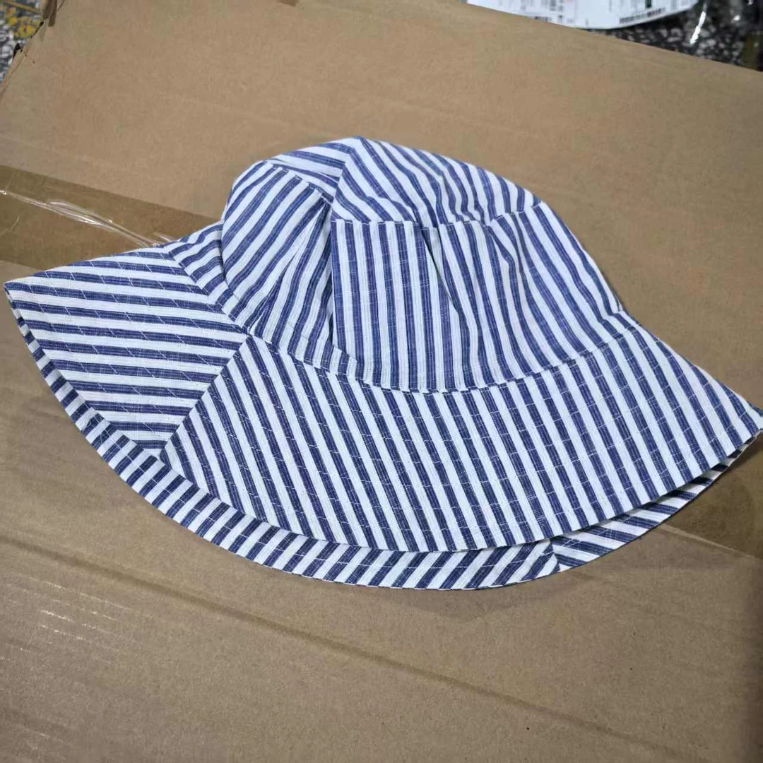 蓝色条纹薄款渔夫帽(个别轻微灰尘可洗掉)