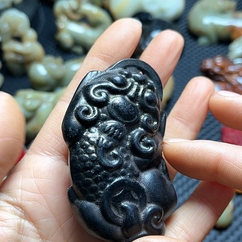 白玉菩提吊坠摆件