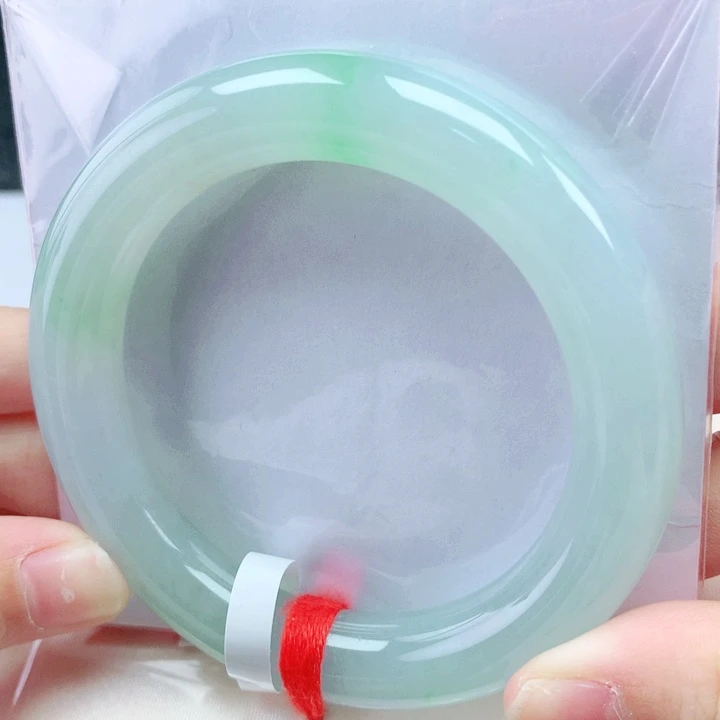 翡翠未镶嵌手镯54胖