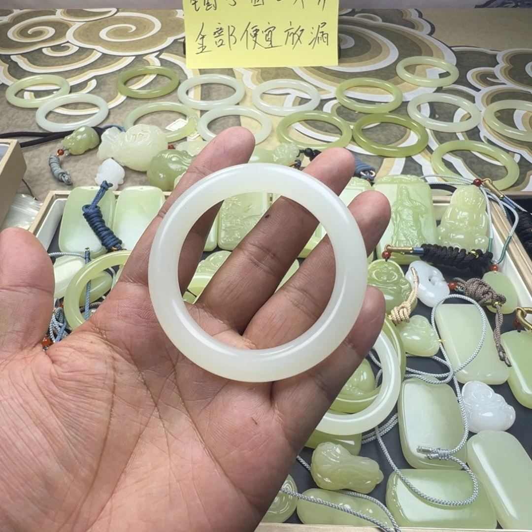 微*清海各尔木时尚手镯