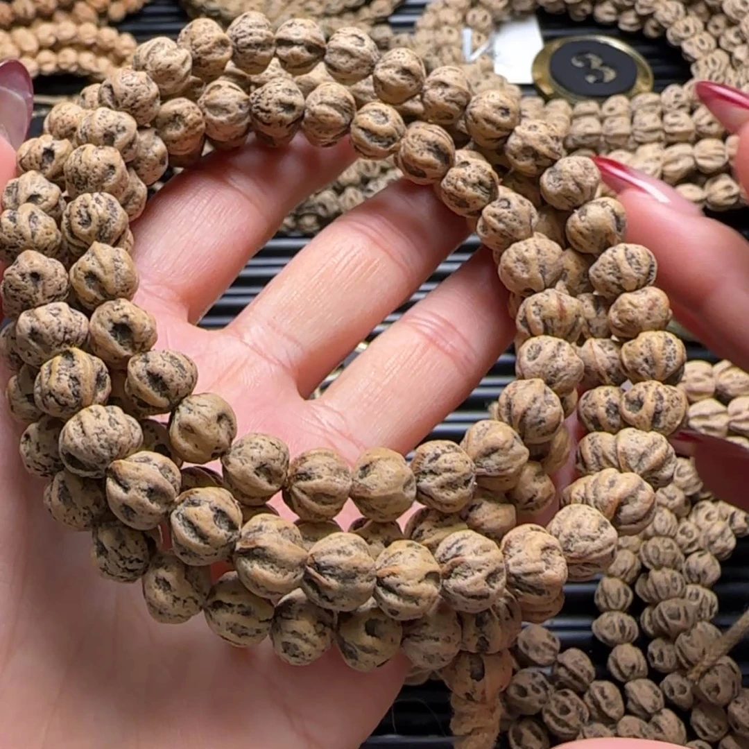 【闪购商品】柏香籽/百香籽吊坠岛*～