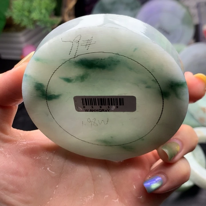 未镶嵌手镯定制翡翠