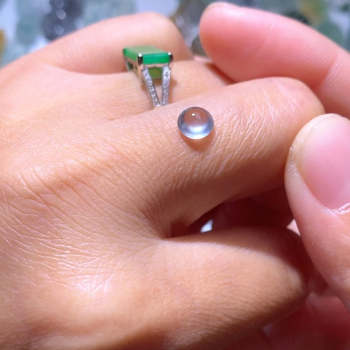 定制翡翠未镶嵌?**糖黑蛋