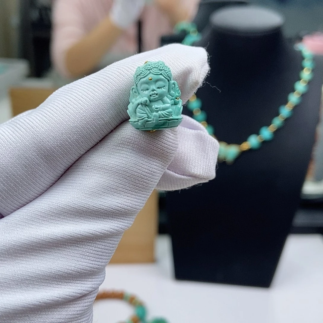 未镶嵌绿松石珠宝奇石