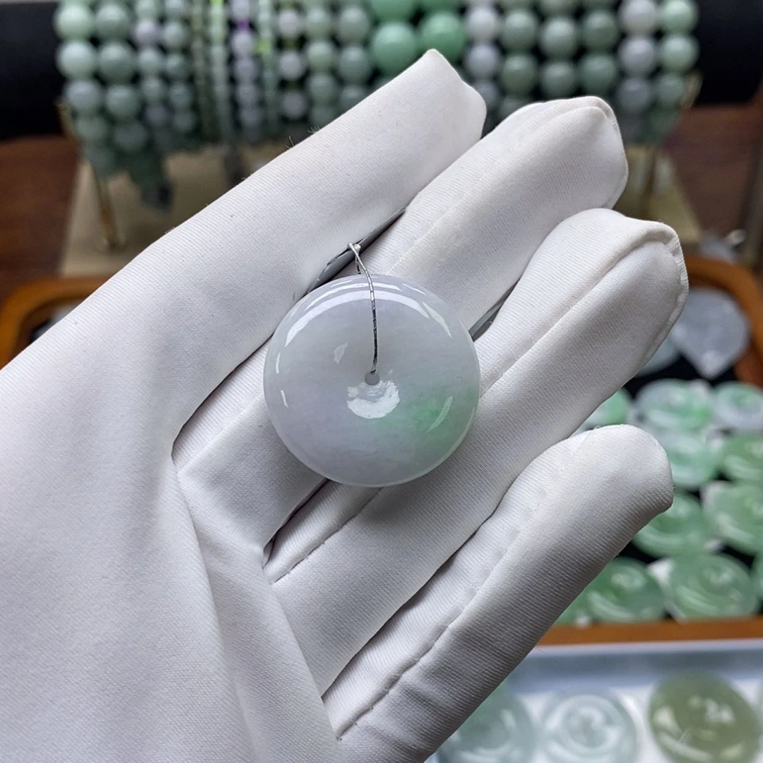 【闪购商品】翡翠颈饰未镶嵌平安扣