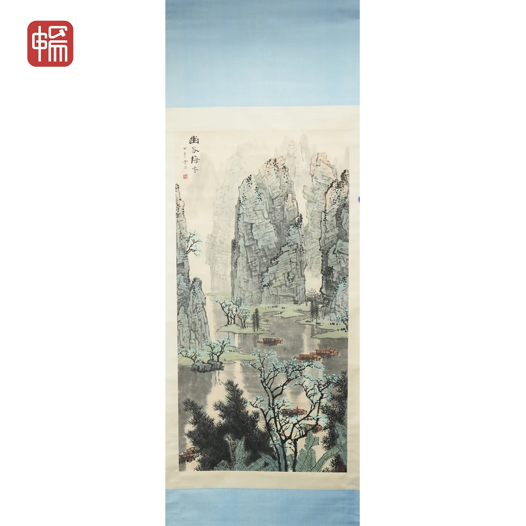 T381 幽谷梅香  白雪石135.5*67.5(8.23) 纸本立轴 ZW