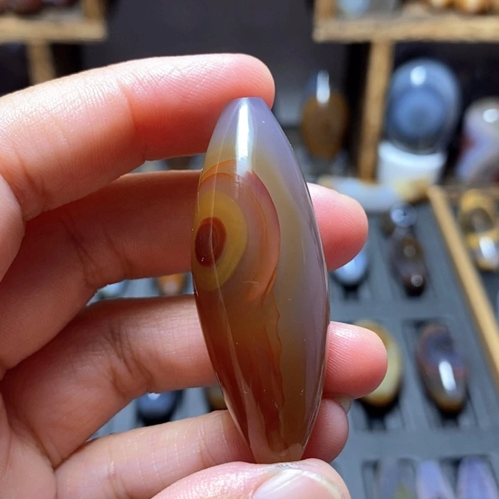 红****未镶嵌玛瑙/玉髓珠宝半成品