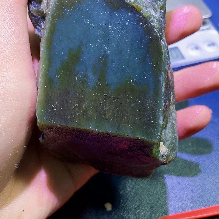 未镶嵌和田玉（糖玉）珠宝半成品