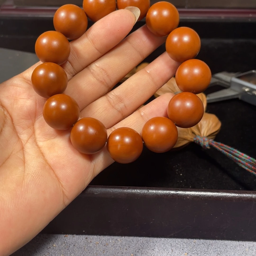 橄榄核手串/手链1.76+树王精品小孔