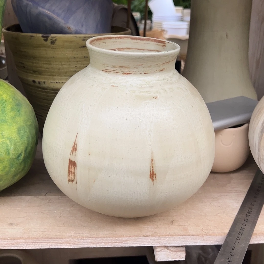 景德镇陶瓷口10高21肚19