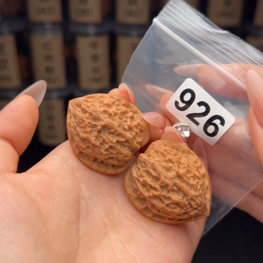 吊坠文玩核桃金牛35