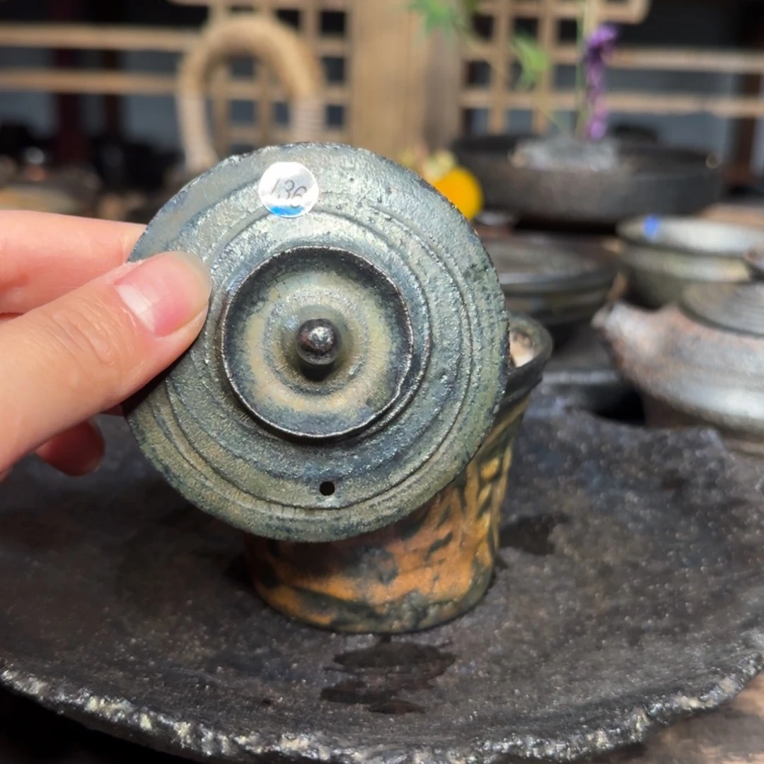 按***～荥经明熙阁136号1只