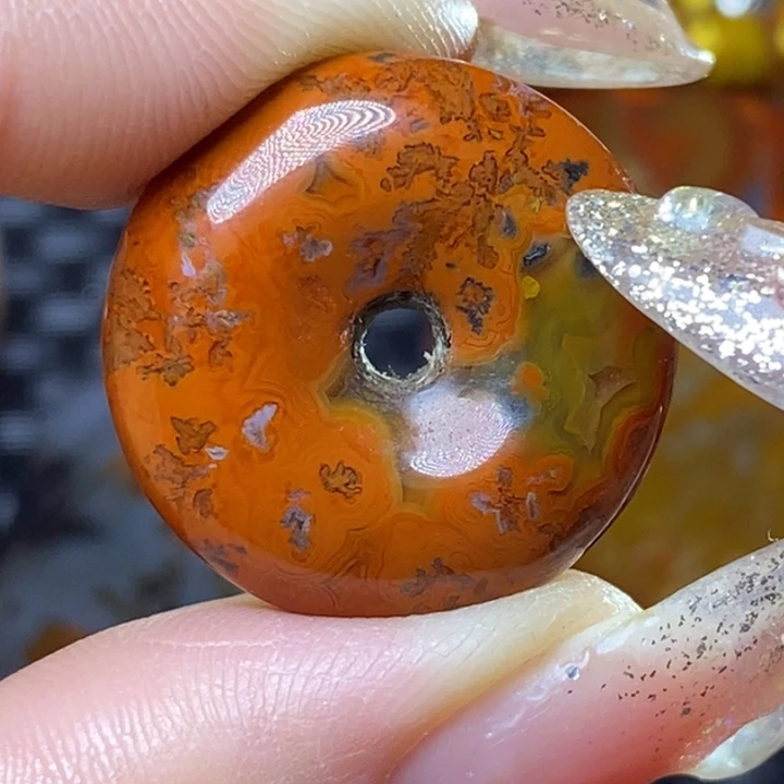 玛瑙/玉髓颈饰未镶嵌沉*淀