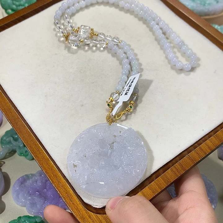 翡翠未镶嵌颈饰翡翠吊坠
