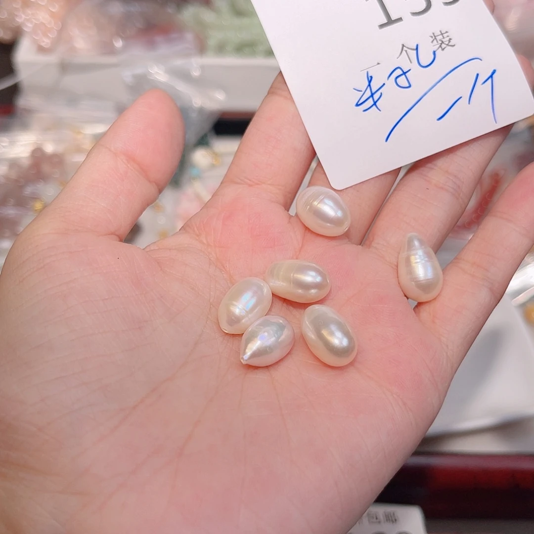 未镶嵌珠宝半成品水晶159 。