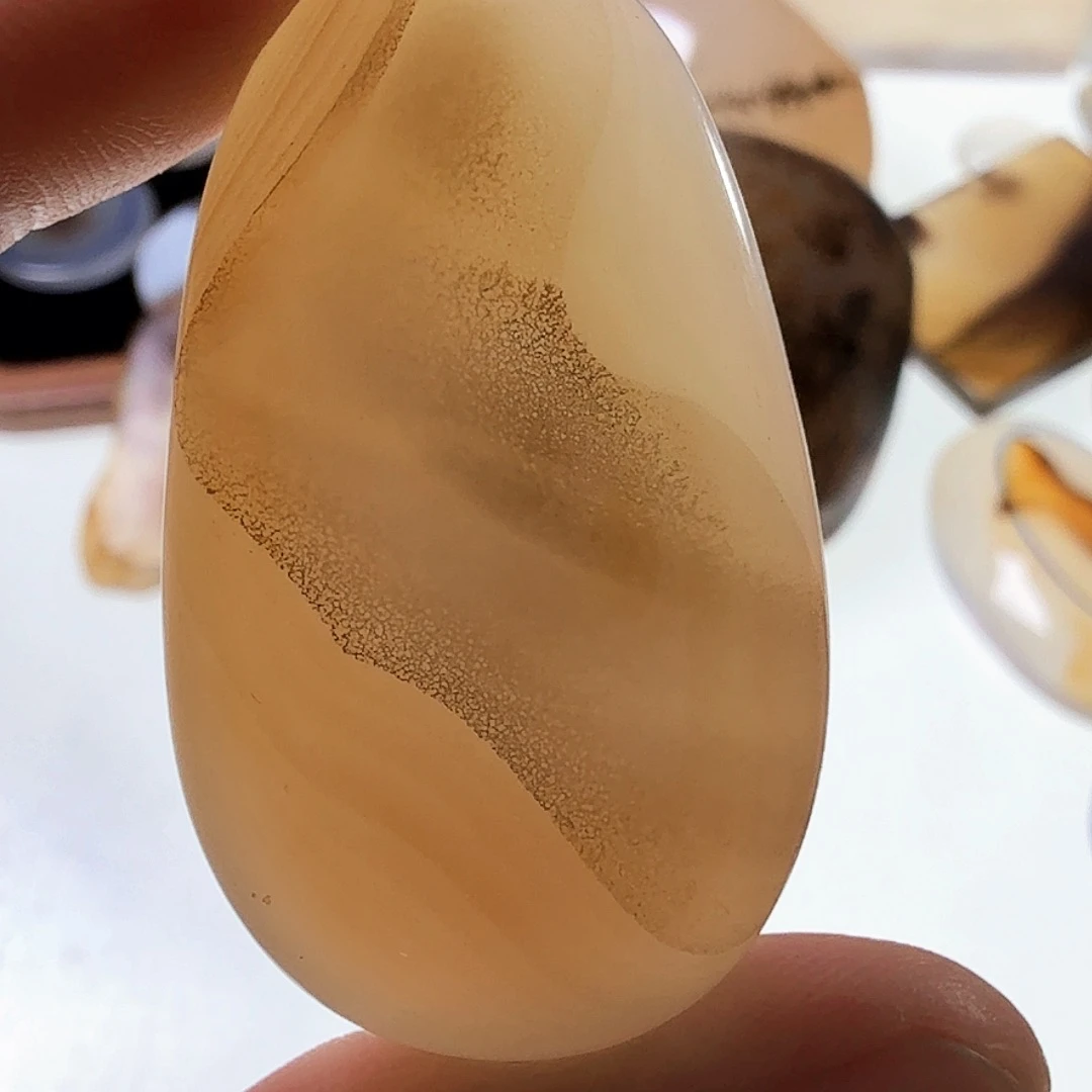 玛瑙/玉髓未镶嵌珠宝半成品