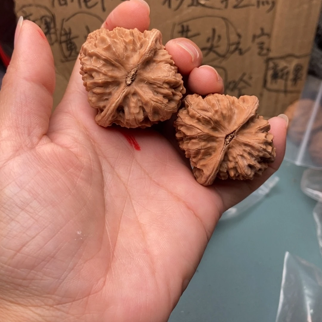 老***墨吊坠文玩核桃千佛山83