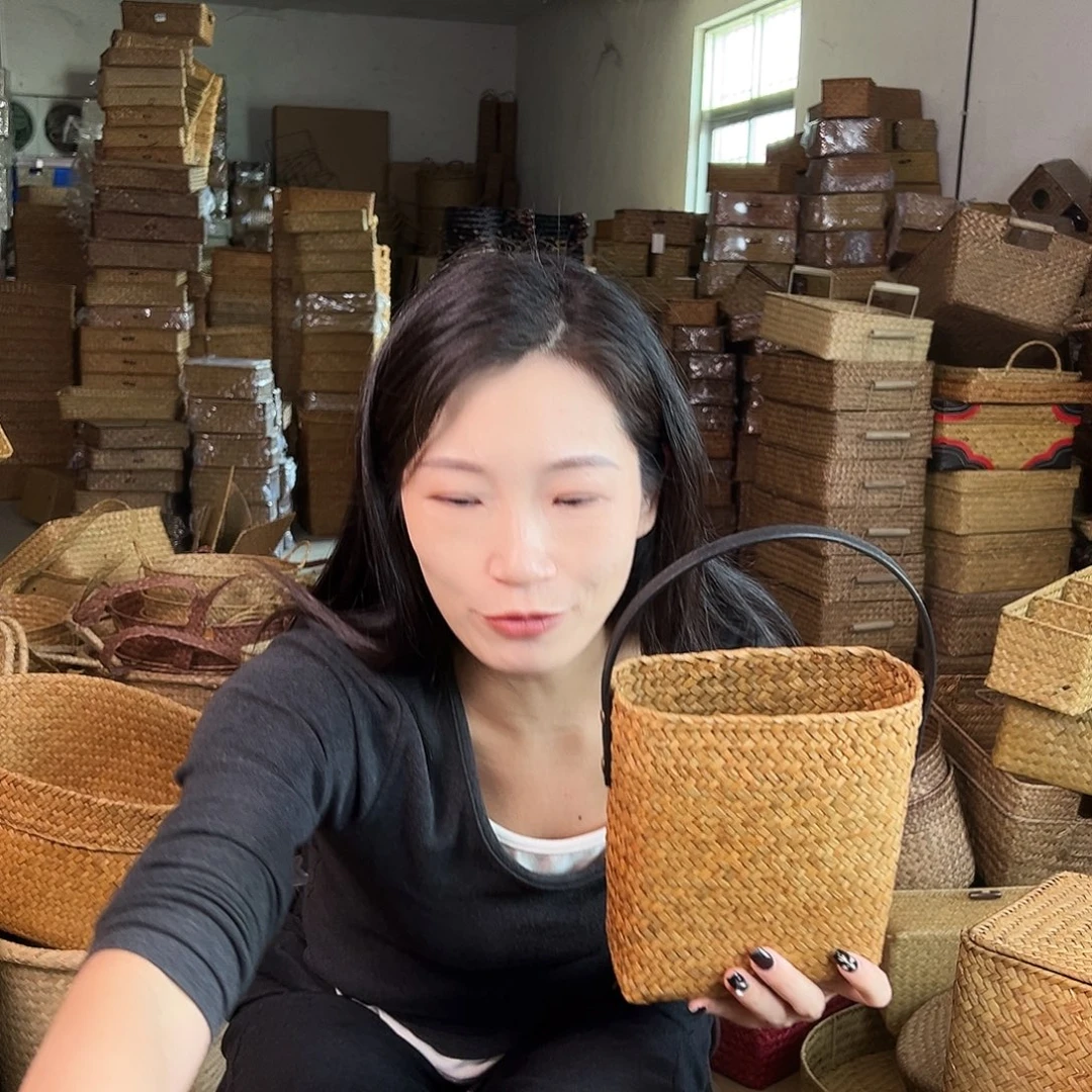 草编包/草编收纳盒带瑕疵