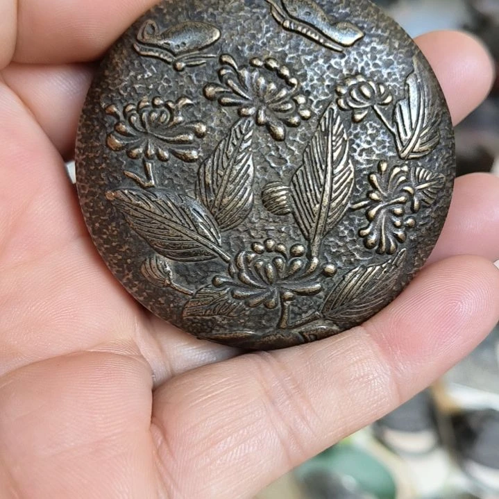 合成树脂品相完美没毛病，老铁