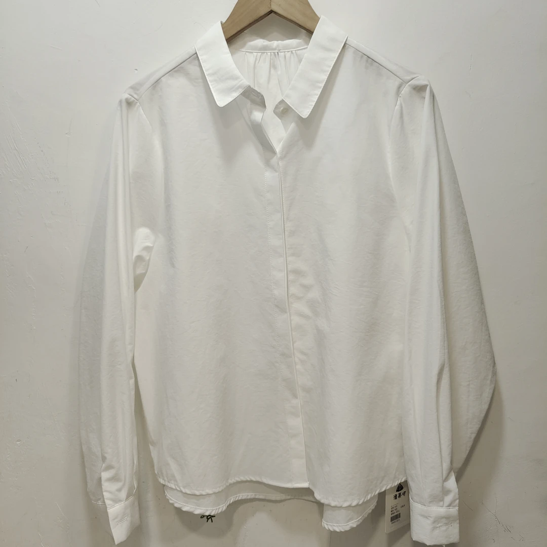 新款时尚简约后背扣条纹百搭休闲洋气衬衫女潮