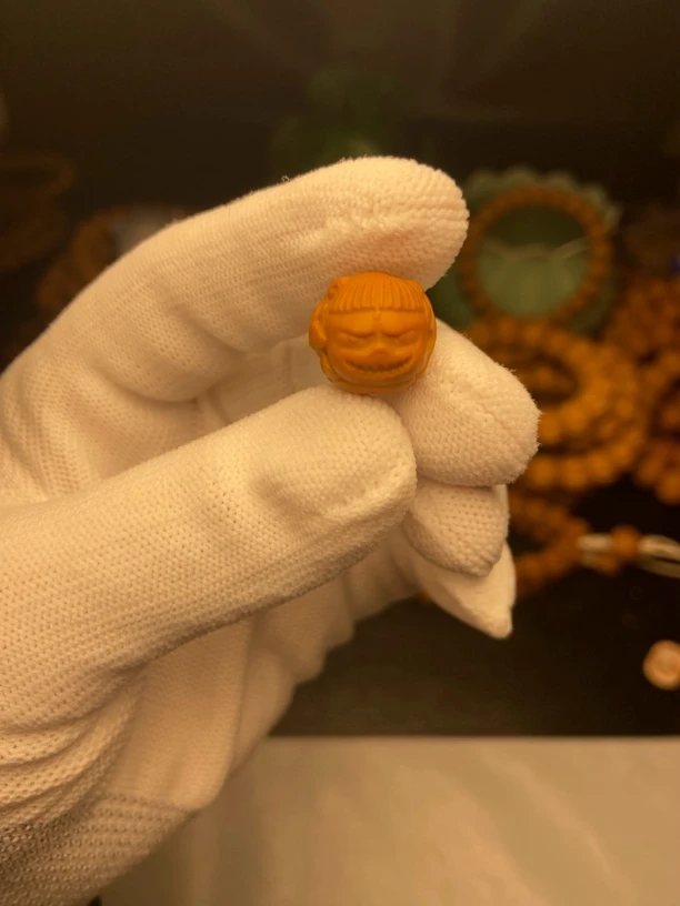猴头聚宝盆料雕刻单颗配饰，可配11mm到15mm手串，也可当手持背云