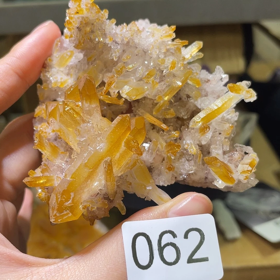 水晶未镶嵌珠宝半成品