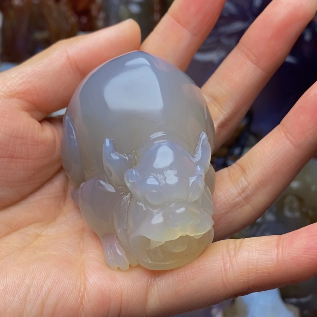 玛瑙/玉髓手把件未镶嵌