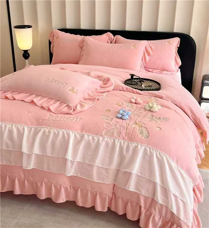 【暖居】艾丽莎-加绒加厚牛奶绒刺绣花边款双面绒四件套床上用品Aj