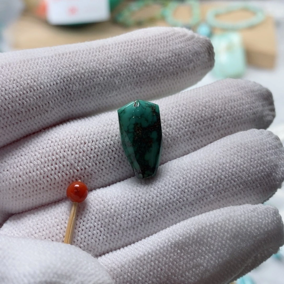 南红玛瑙颈饰未镶嵌