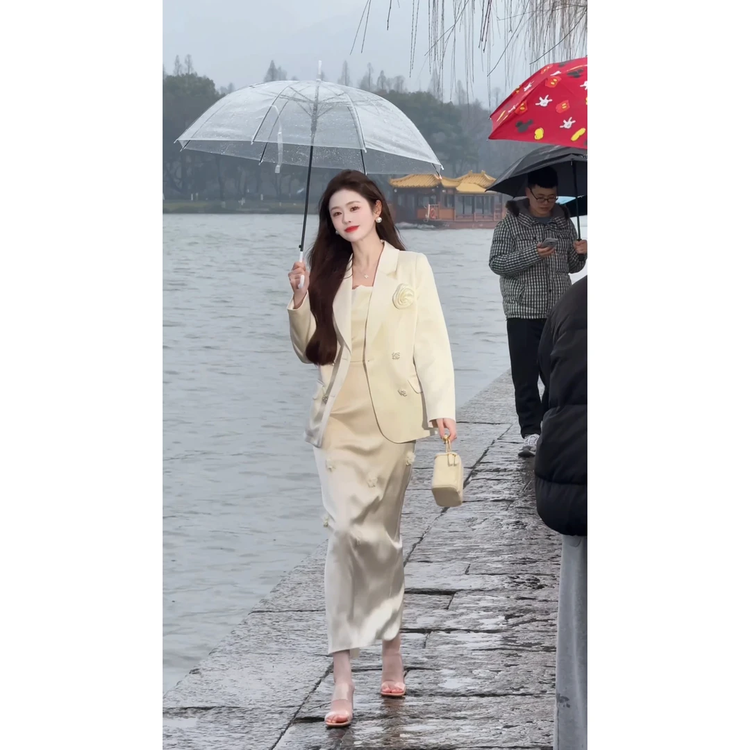 【清逸】<77>设计师款西装外套+吊带连衣裙XMZH5915