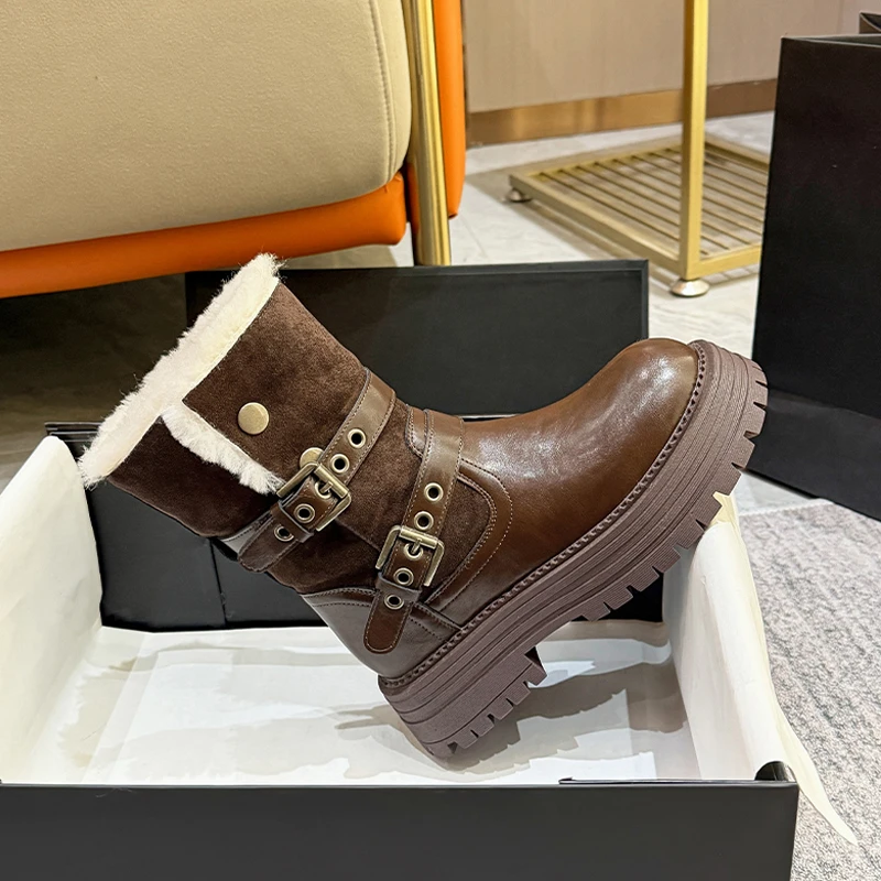 网红雪地靴女款冬季加绒加厚棉鞋短筒厚底防滑靴子保暖时尚马丁靴