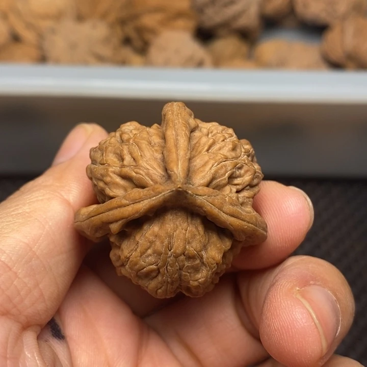 用***0吊坠文玩核桃文玩核桃异形单只