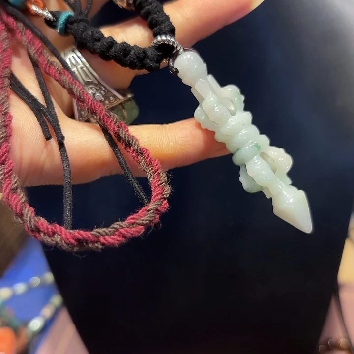 翡翠未镶嵌颈饰原创