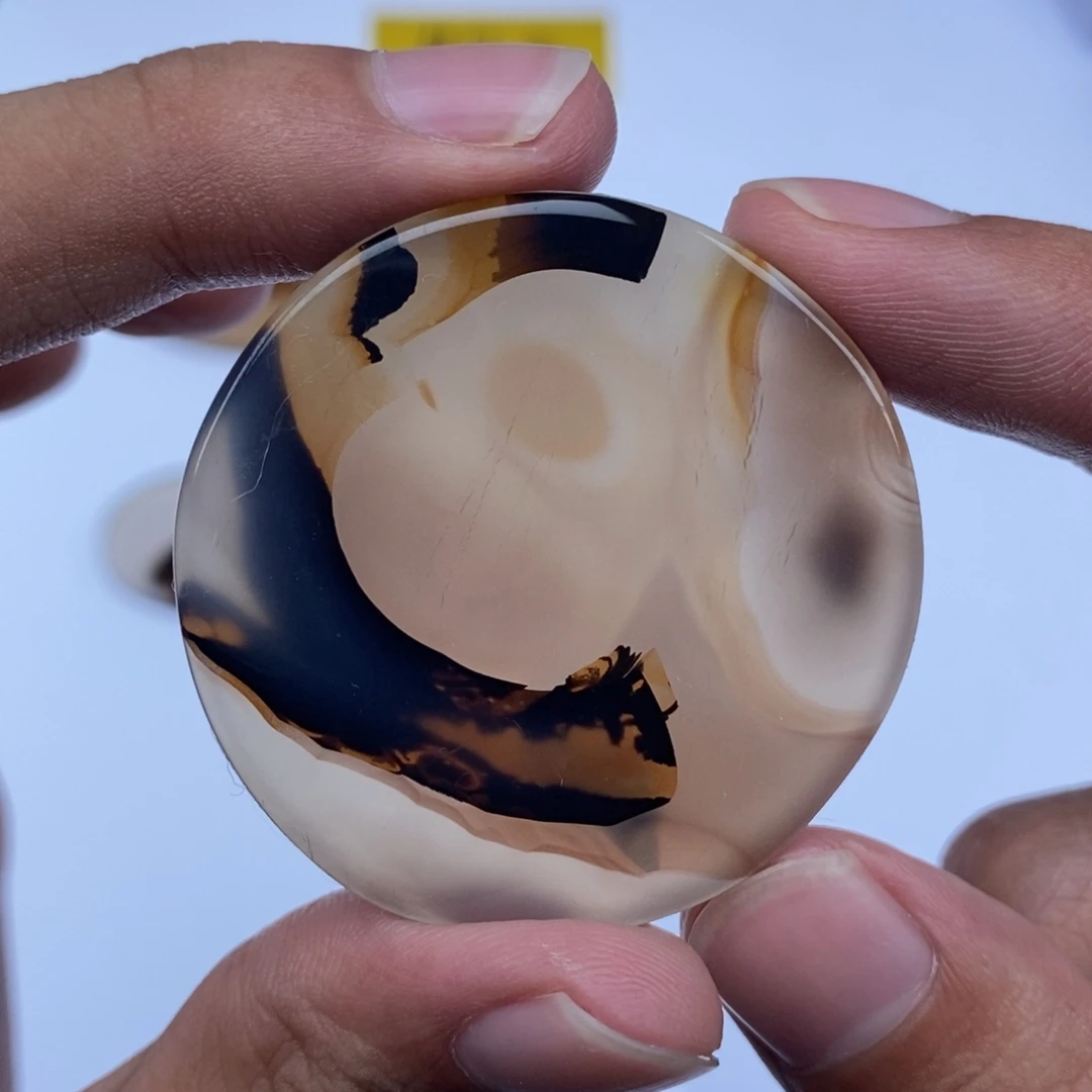 玛瑙/玉髓未镶嵌珠宝半成品