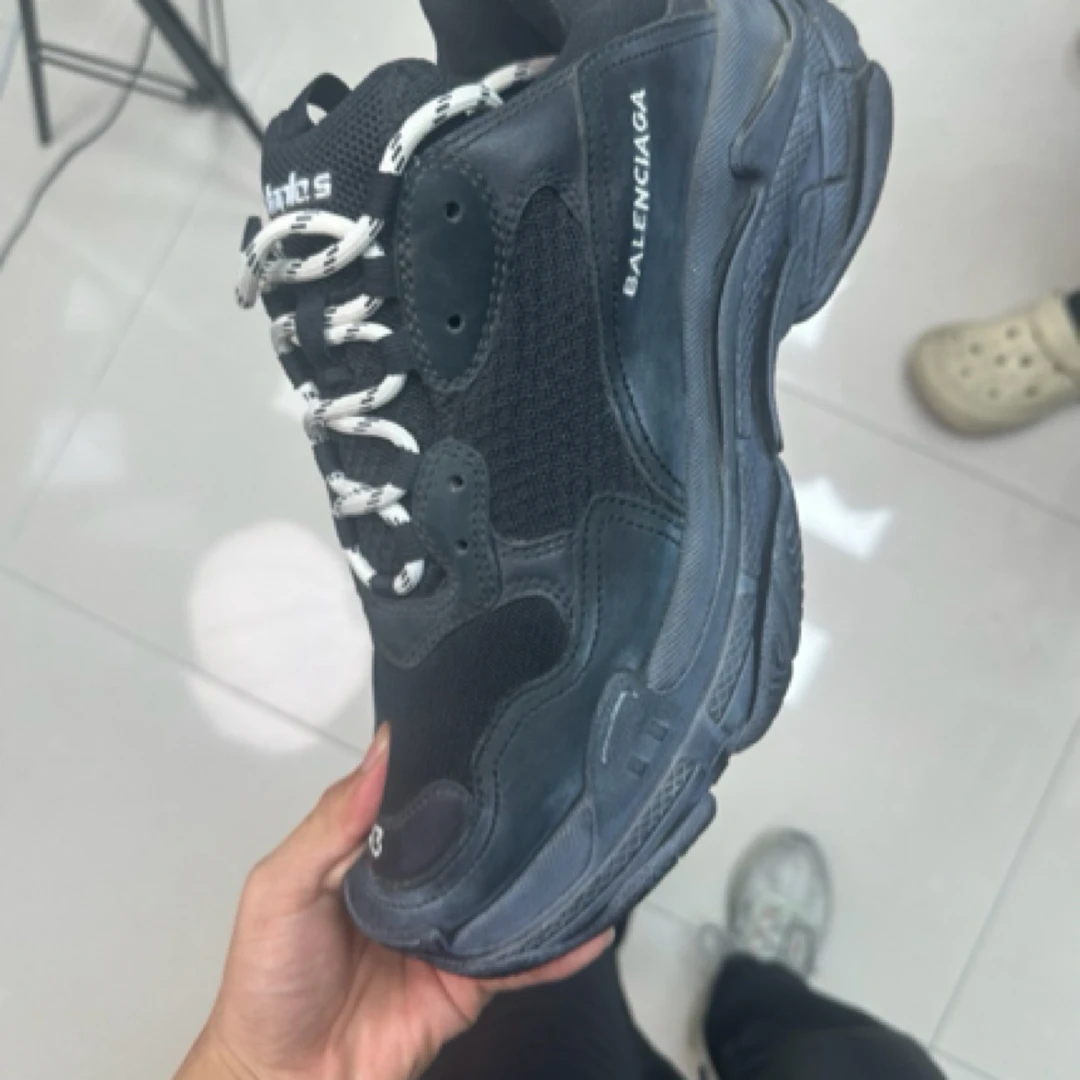 95新 Balenciaga/巴黎世家 43码 黑色Triple S老爹鞋 98新SY