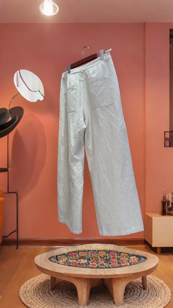 原麻色直筒阔腿裤