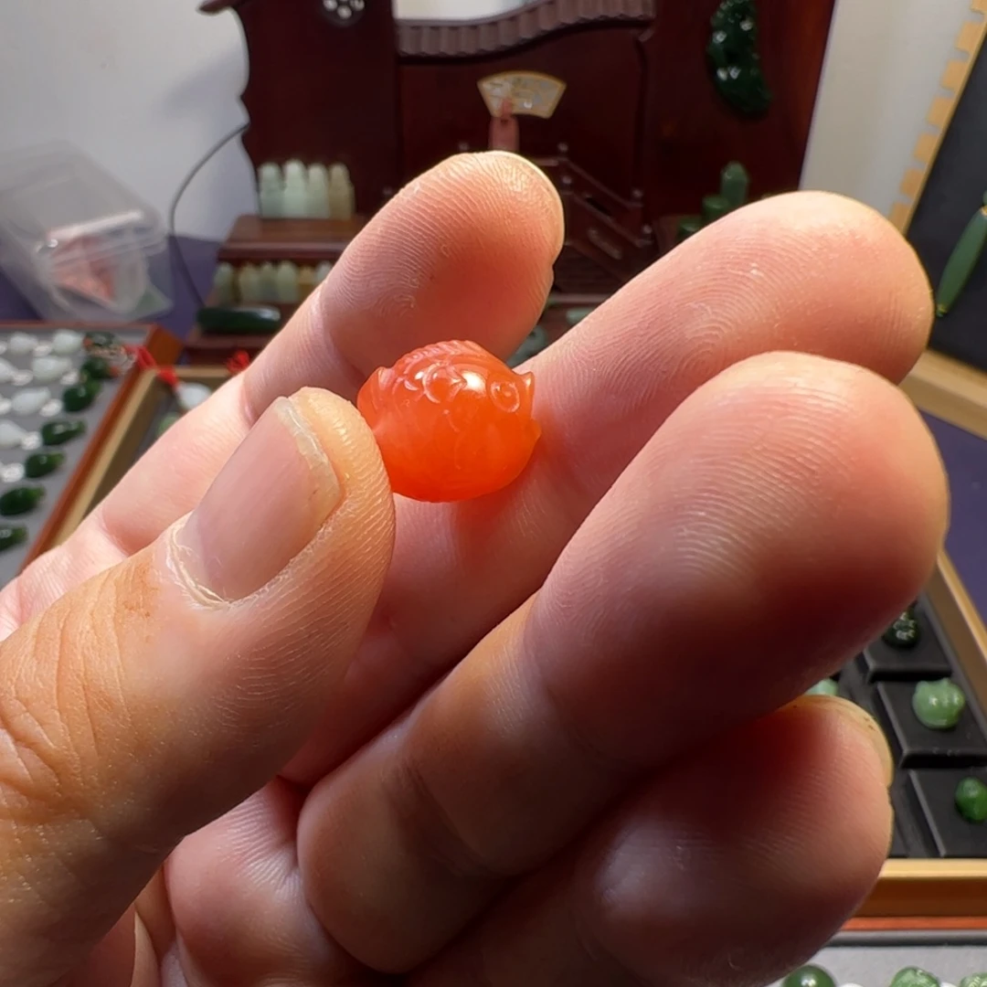 南红玛瑙颈饰未镶嵌