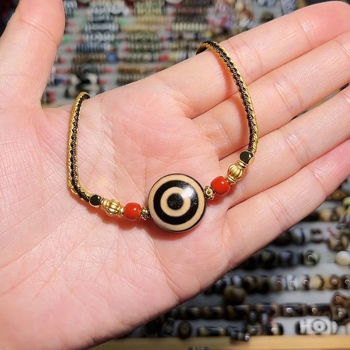 玛瑙/玉髓合金颈饰