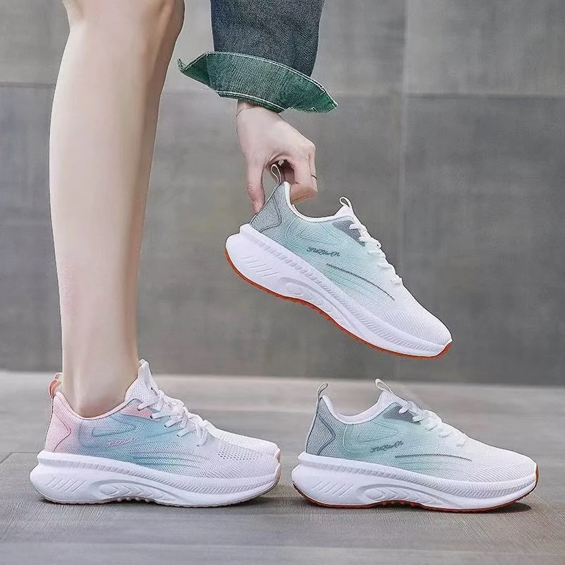 航瑞2025夏休闲跑步鞋女轻便透气飞织超轻防滑学生军训防滑运动鞋