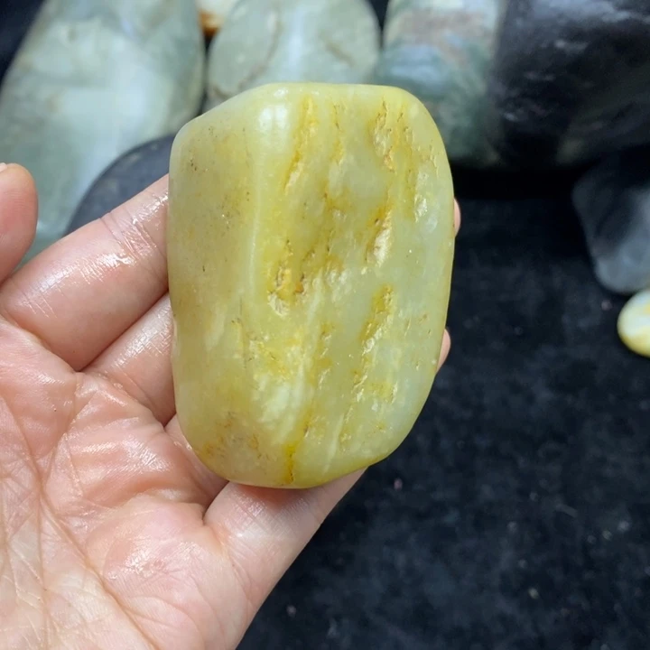 未镶嵌和田玉（糖玉）挂件