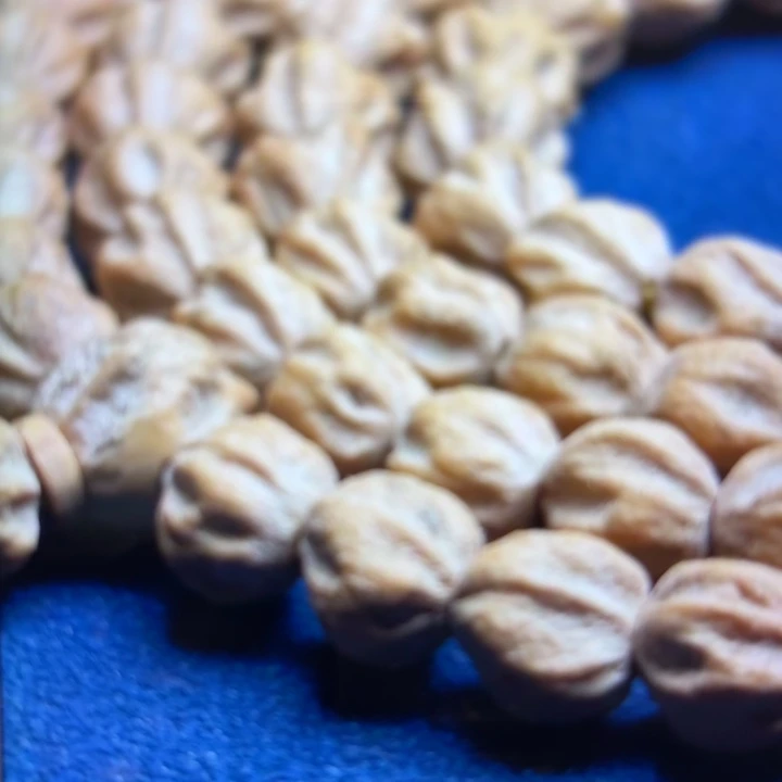 柏木y****n6.8小尺寸原桩玉化皮莲花