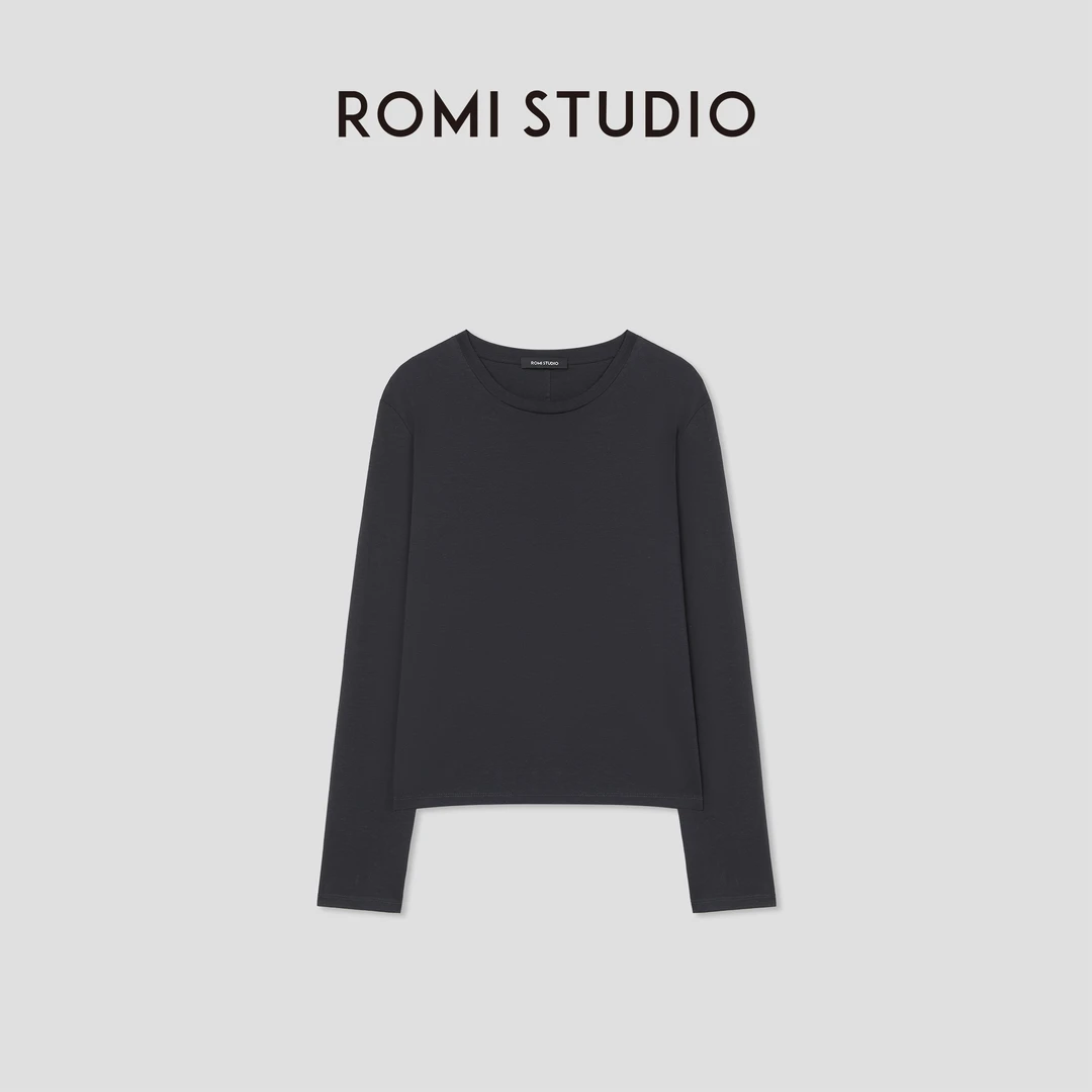 ROMI STUDIO“松弛自在”100棉肤感弹力圆领修身长袖T恤RW25SSG0117