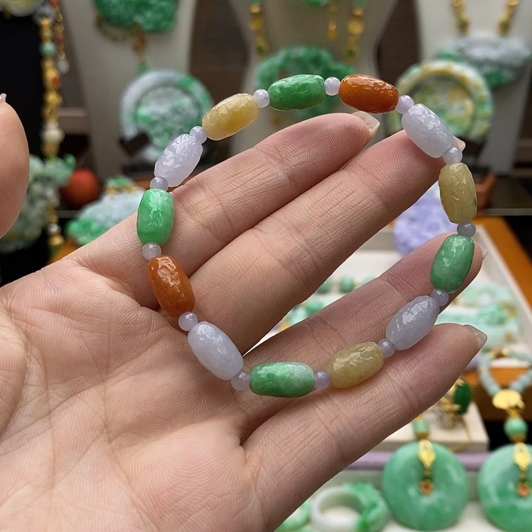 颈饰未镶嵌翡翠天然