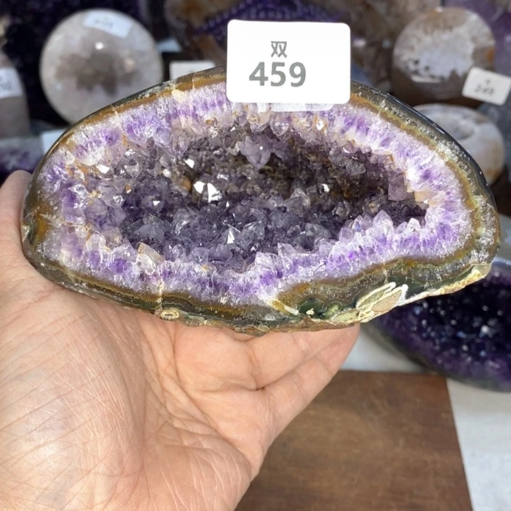 未镶嵌水晶大型摆件（非配饰）