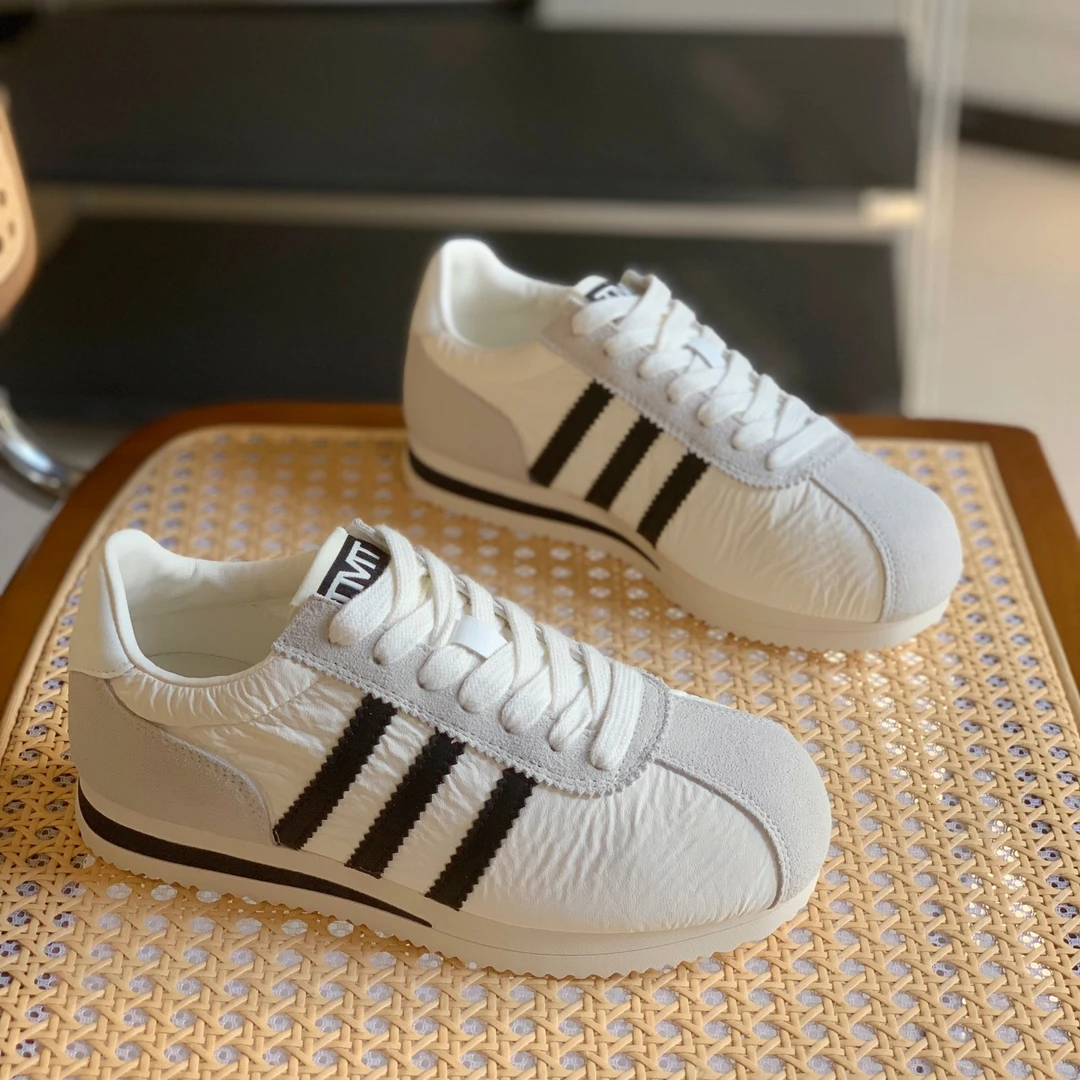 2025秋季新款百搭时尚拼色内增高圆头老爹鞋女休闲舒适系带德训鞋