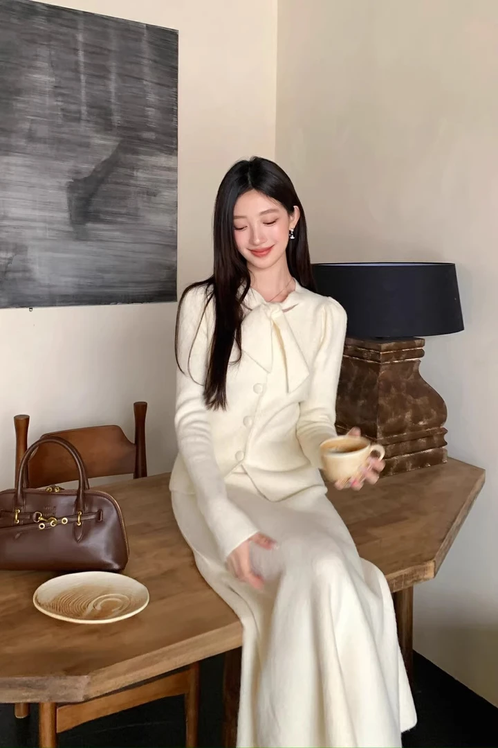 法式名媛千金感优雅精致套装温柔风针织开衫女装秋季半身裙两件套