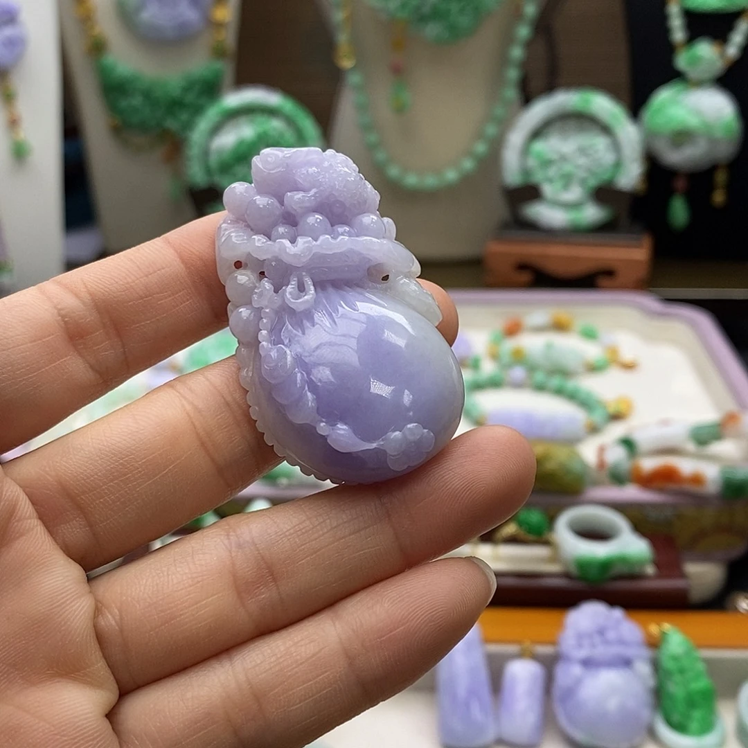 翡翠未镶嵌颈饰天然