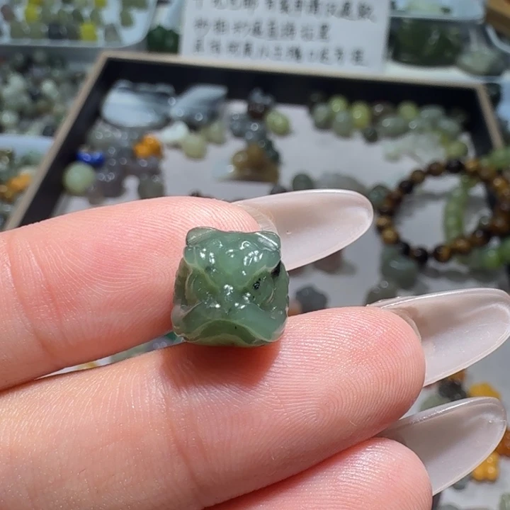 未镶嵌和田玉珠宝半成品