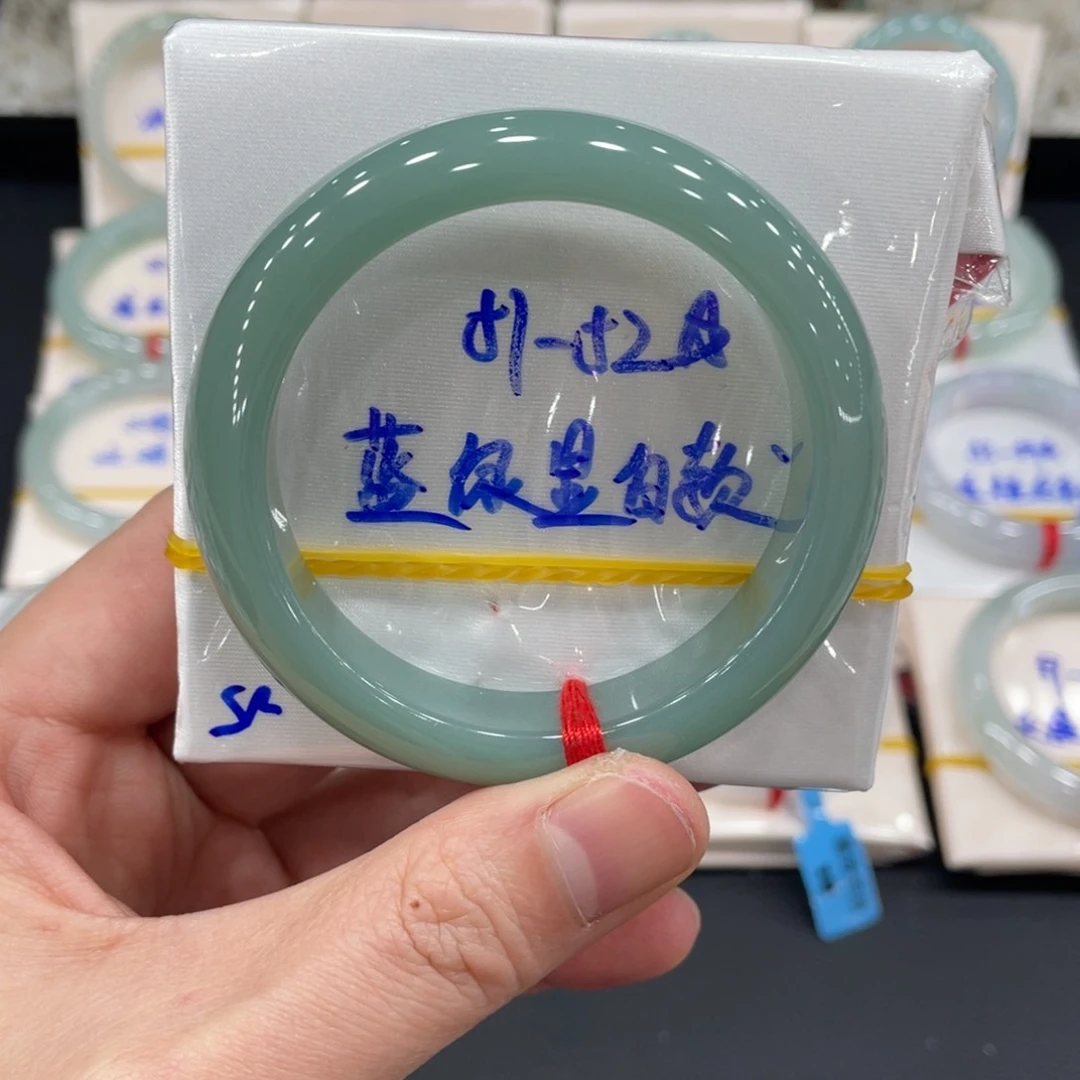 未镶嵌手镯翡翠翡翠
